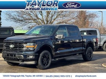 New 2026 Ford F150 XLT w/ Equipment Group 302A MID