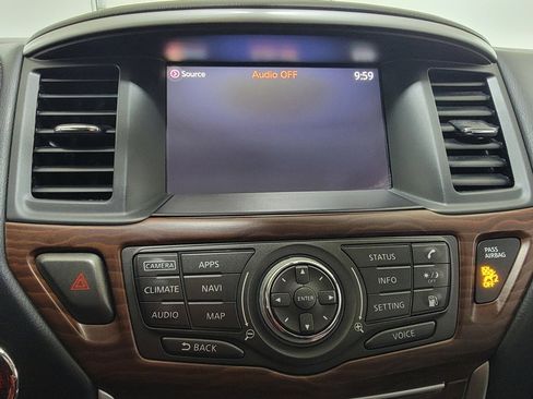 Used 2019 Nissan Pathfinder Platinum w/ Cargo Package image 21