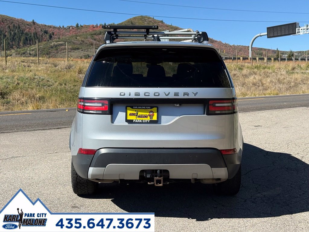 Used 2017 Land Rover Discovery HSE AWD/4WD image 4