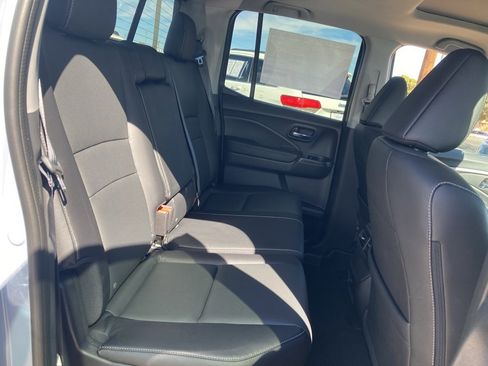 Used 2025 Honda Ridgeline RTL image 12