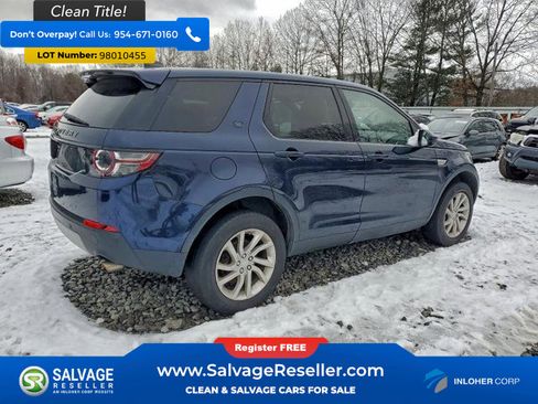 Used 2017 Land Rover Discovery Sport HSE image 4