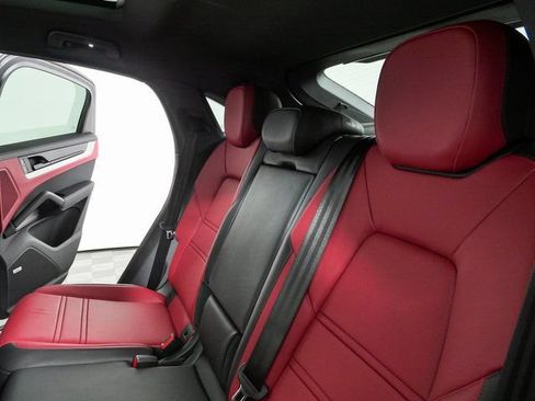 New 2026 Porsche Cayenne Coupe AWD/4WD image 23