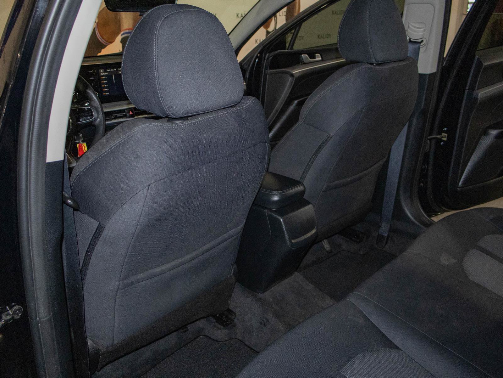 Used 2021 Kia K5 LX FWD image 9