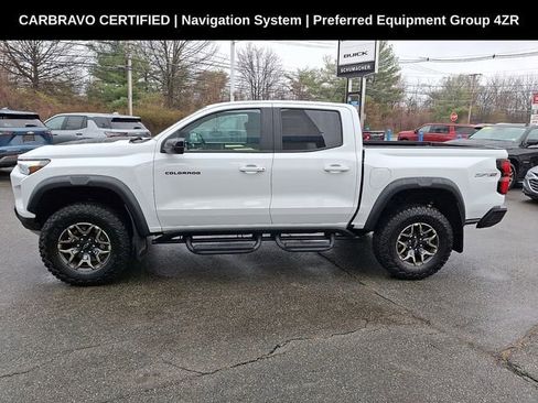Used 2024 Chevrolet Colorado ZR2 w/ Safety Package AWD/4WD image 6
