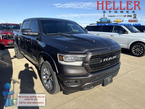 Used 2021 RAM 1500 Laramie AWD/4WD image 1