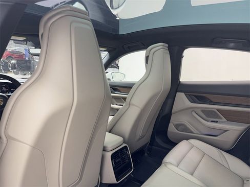 Used 2023 Porsche Taycan w/ Premium Package image 42