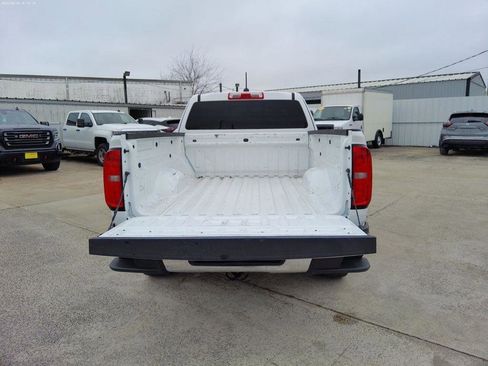 Used 2021 Chevrolet Colorado W/T w/ WT Convenience Package image 20