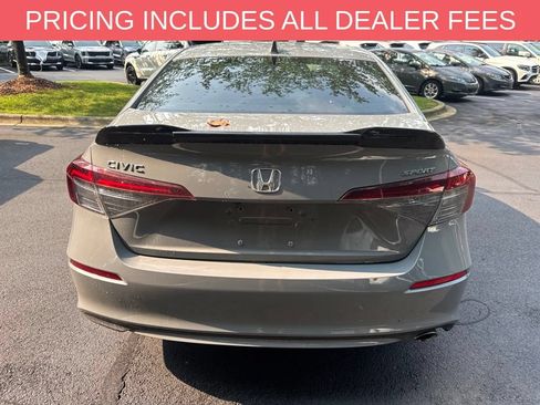 Used 2025 Honda Civic Sport image 14