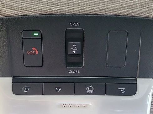 Used 2023 Nissan Altima 2.5 SR w/ SR Premium Package image 30