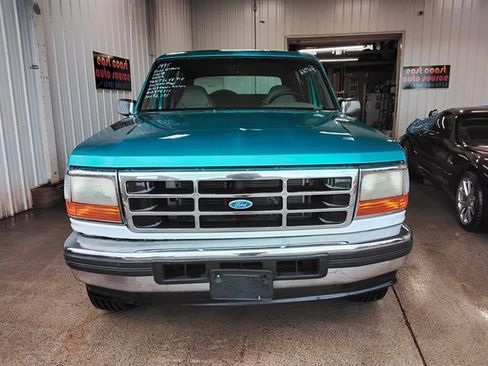 Used 1995 Ford Bronco XLT image 6