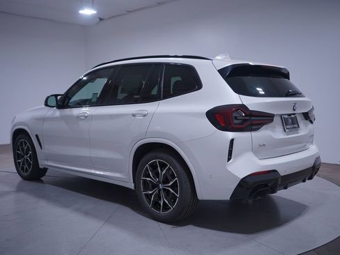 Used 2024 BMW X3 M40i image 3