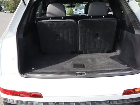 Used 2026 Audi Q7 3.0T Premium Plus w/ Premium Plus Package AWD/4WD image 10