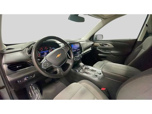 Used 2021 Chevrolet Traverse LT AWD/4WD image 11