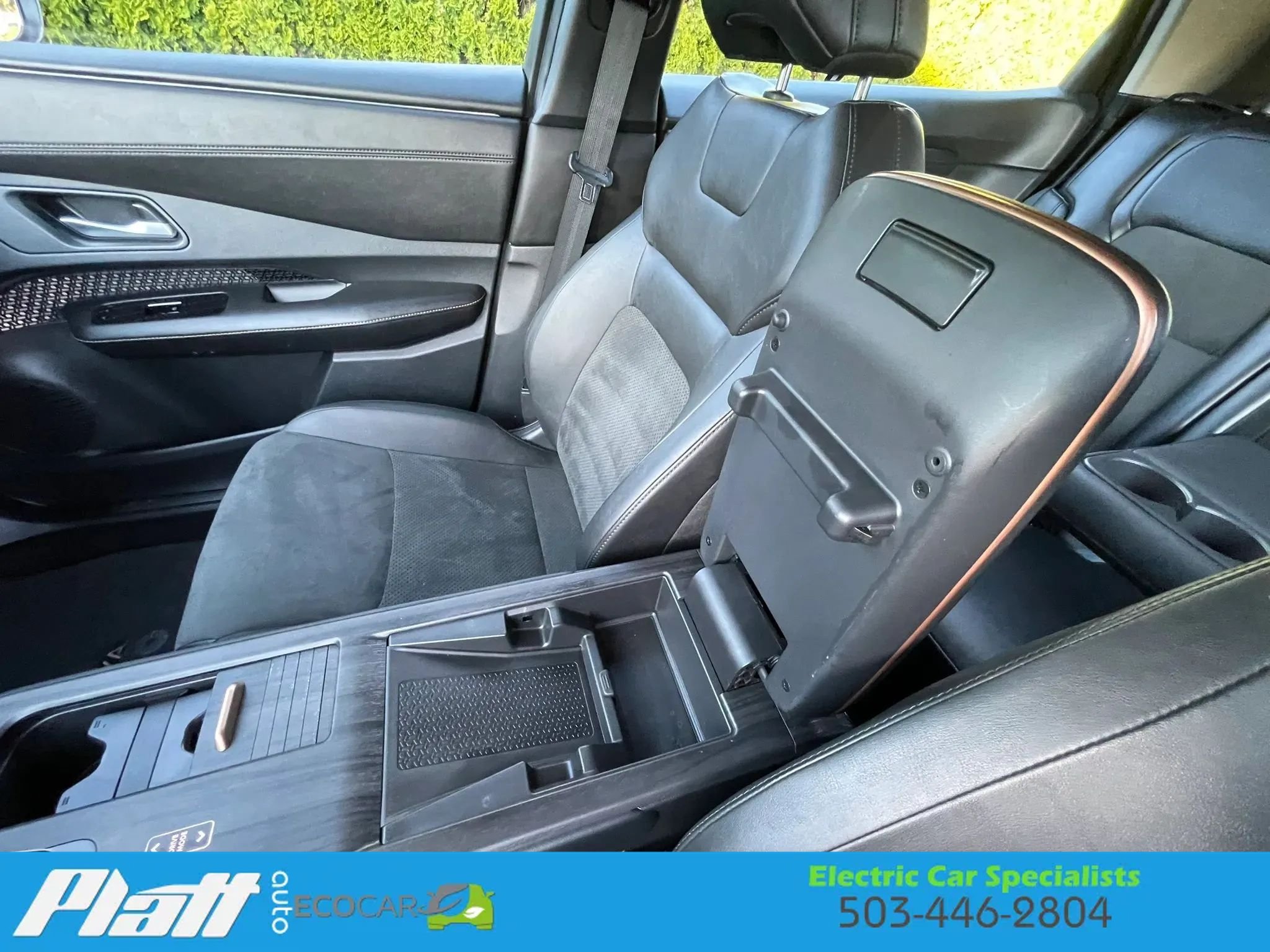 Used 2024 Nissan Ariya AWD image 27