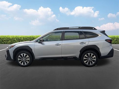 Used 2024 Subaru Outback Limited AWD/4WD image 8