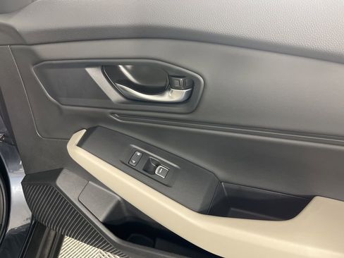 Certified 2025 Honda Accord SE image 18