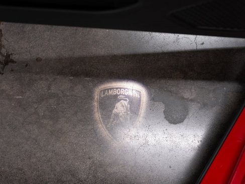 Used 2023 Lamborghini Huracan EVO image 25