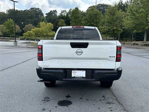 New 2026 Nissan Frontier S image 7