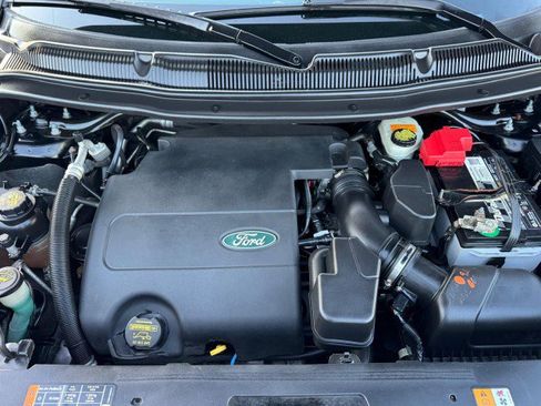 Used 2013 Ford Explorer XLT image 30