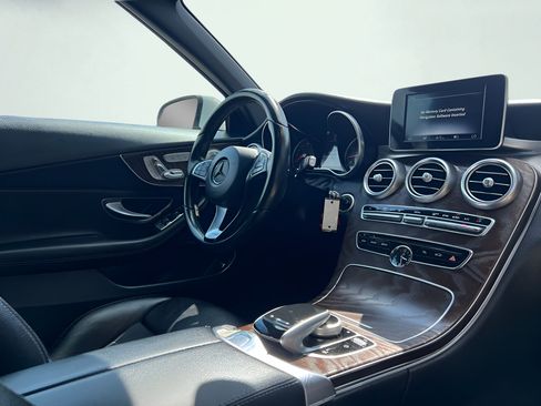 Used 2018 Mercedes-Benz C 300 Cabriolet image 26