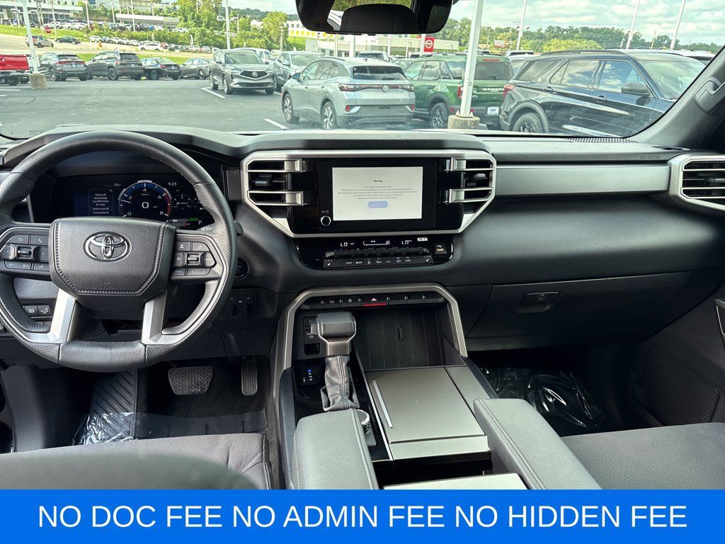Used 2025 Toyota Sequoia SR5 AWD/4WD image 37