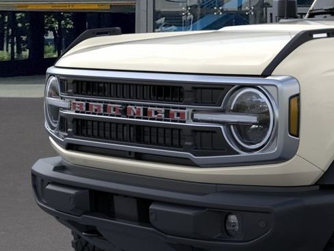 New 2026 Ford Bronco Outer Banks w/ Sasquatch Package AWD/4WD image 19
