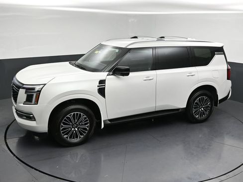 New 2026 Nissan Armada SL w/ Captain's Chari Seat Package AWD/4WD image 28