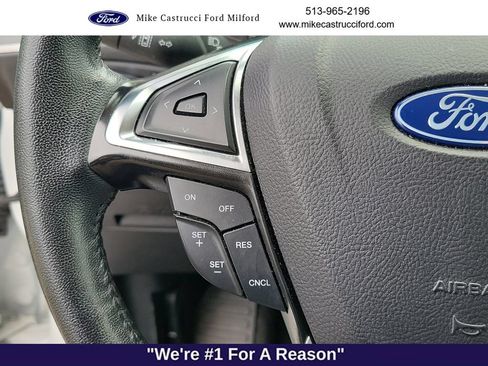 Used 2024 Ford Edge SEL AWD/4WD image 16