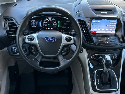 Used 2016 Ford C-MAX Energi SEL image 13