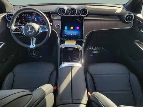Certified 2026 Mercedes-Benz GLC 300 image 18