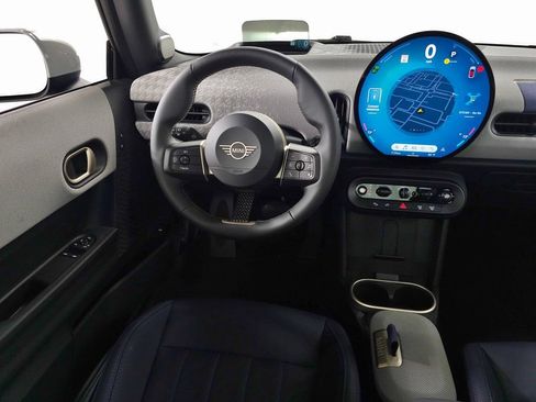 Used 2025 MINI Cooper S FWD image 12