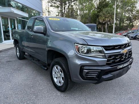 Used 2021 Chevrolet Colorado LT w/ Fleet Safety Package image 7