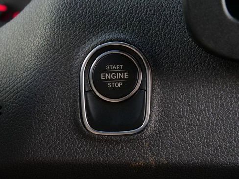 Used 2024 Mercedes-Benz Sprinter 2500 image 14