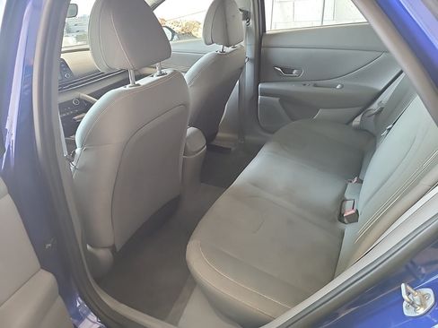 Used 2021 Hyundai Elantra SEL w/ Convenience Package FWD image 13