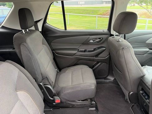 Used 2018 Chevrolet Traverse LT AWD/4WD image 34