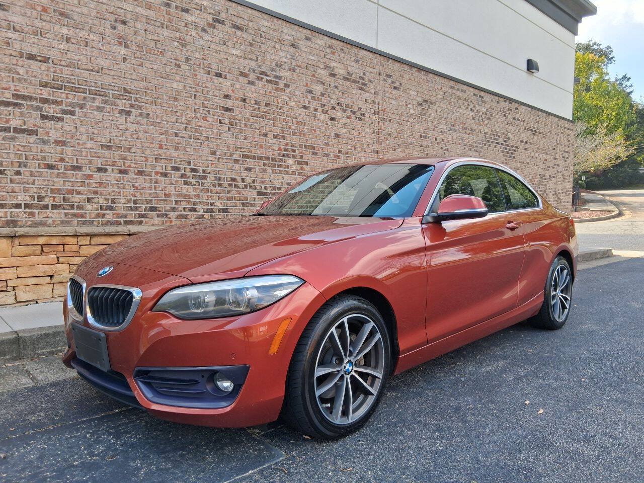 Used 2019 BMW 230i Coupe w/ Convenience Package RWD image 1
