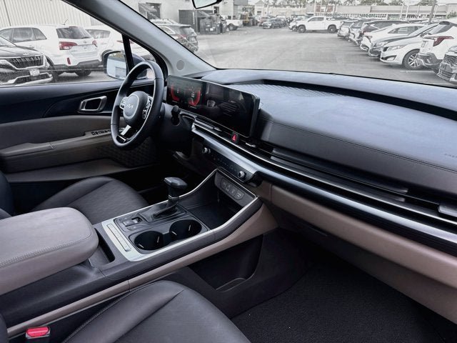 Certified 2026 Kia Carnival FWD image 30