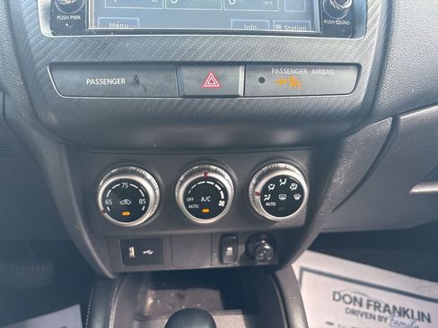 Used 2022 Mitsubishi Outlander Sport ES image 15