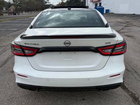 Used 2023 Nissan Maxima SR w/ Sport Mat Group image 7