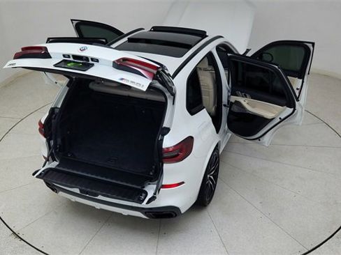 Used 2023 BMW X5 M50i w/ Executive Package image 90