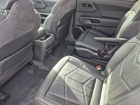 New 2027 Kia Telluride SX Prestige X-Line w/ Towing Package AWD/4WD image 13