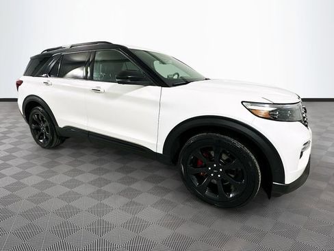 Certified 2020 Ford Explorer ST w/ ST High-Performance Pack image 8