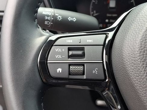 Used 2025 Honda CR-V EX-L image 22