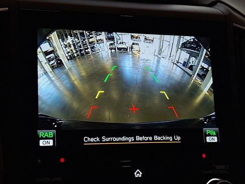 Certified 2022 Subaru Crosstrek 2.5i Limited image 4