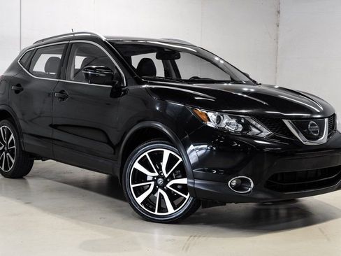 Used 2019 Nissan Rogue Sport SL w/ Premium Package image 7