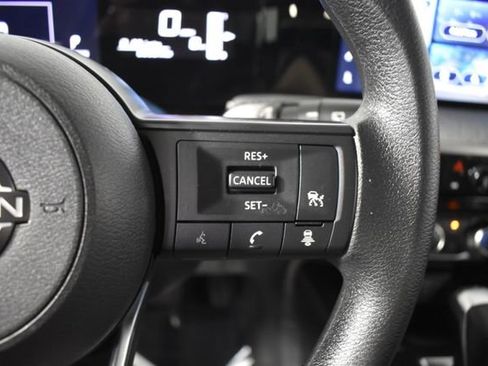 Certified 2025 Nissan Kicks SV AWD/4WD image 15