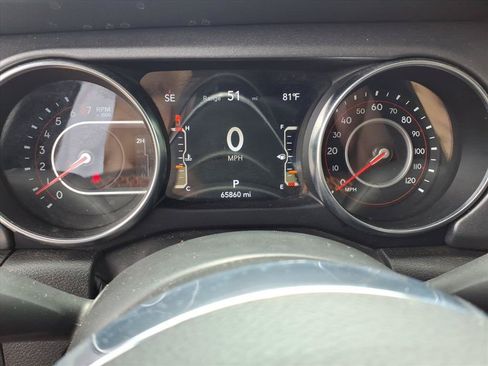 Used 2022 Jeep Gladiator Mojave w/ Cold Weather Group AWD/4WD image 28