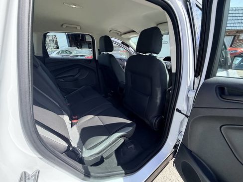 Used 2015 Ford Escape S image 17