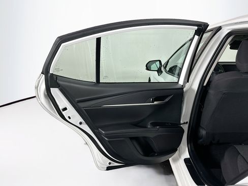 Used 2025 Toyota Camry LE image 26