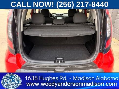 Used 2015 Kia Soul + w/ Audio Package FWD image 6